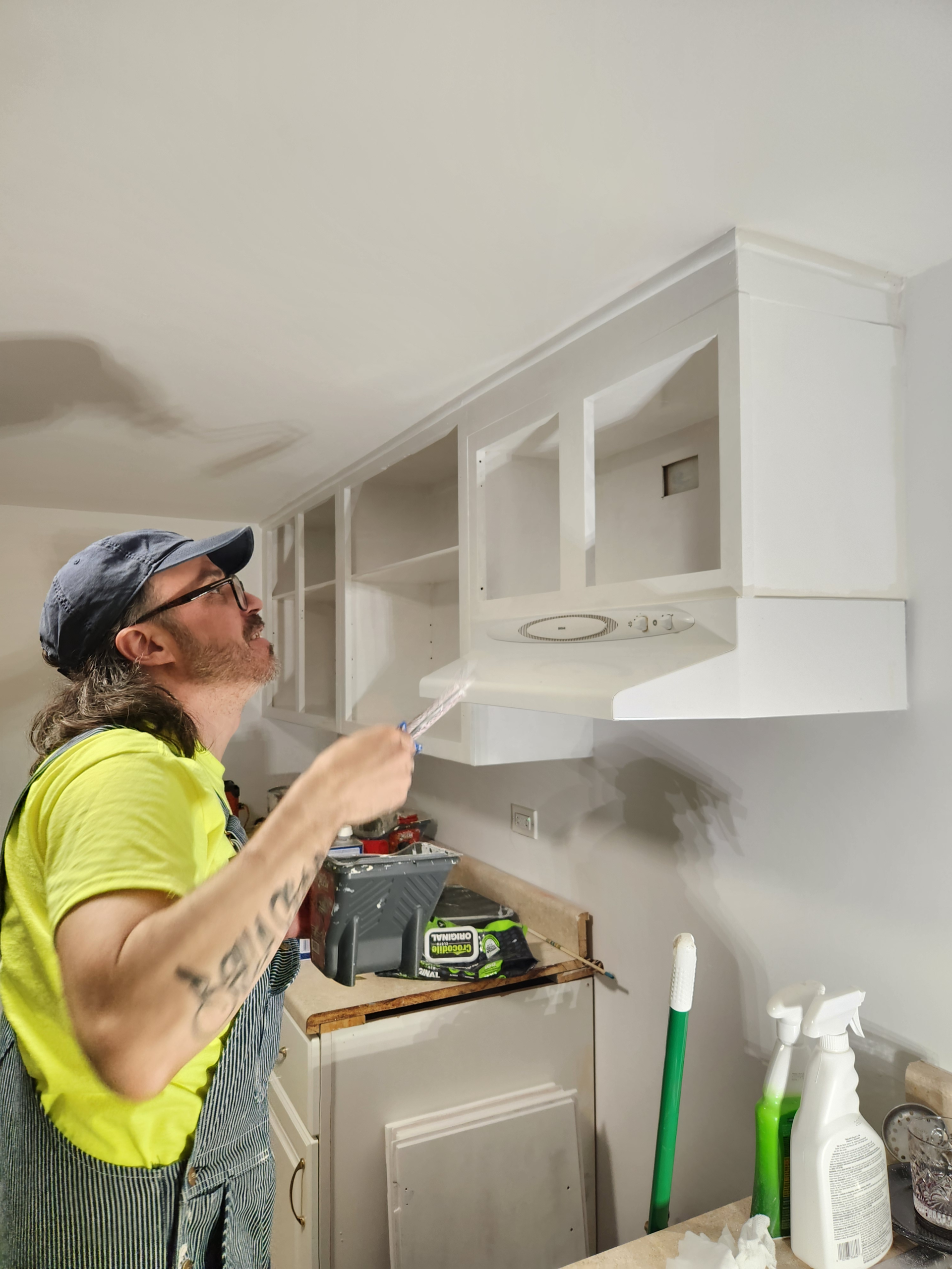 Tips for Choosing an Interior Painter in Chicago: Your guide to get rolling in the windy